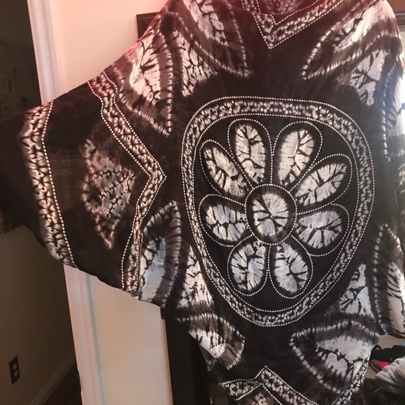 lightweight summer shawl - Picture 4 of 4